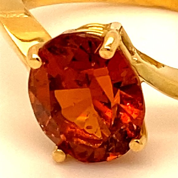 Spessartine 5.15ct Solid 18K Yellow Gold Ring - Picture 6 of 6